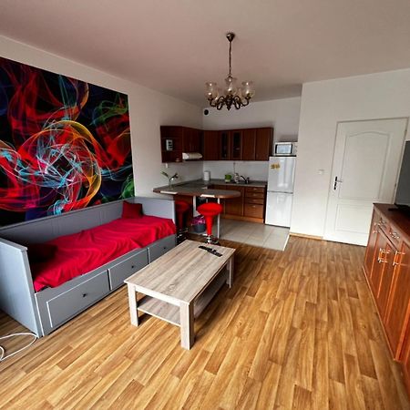 Monfas Apartment Garden City Prag Eksteriør billede