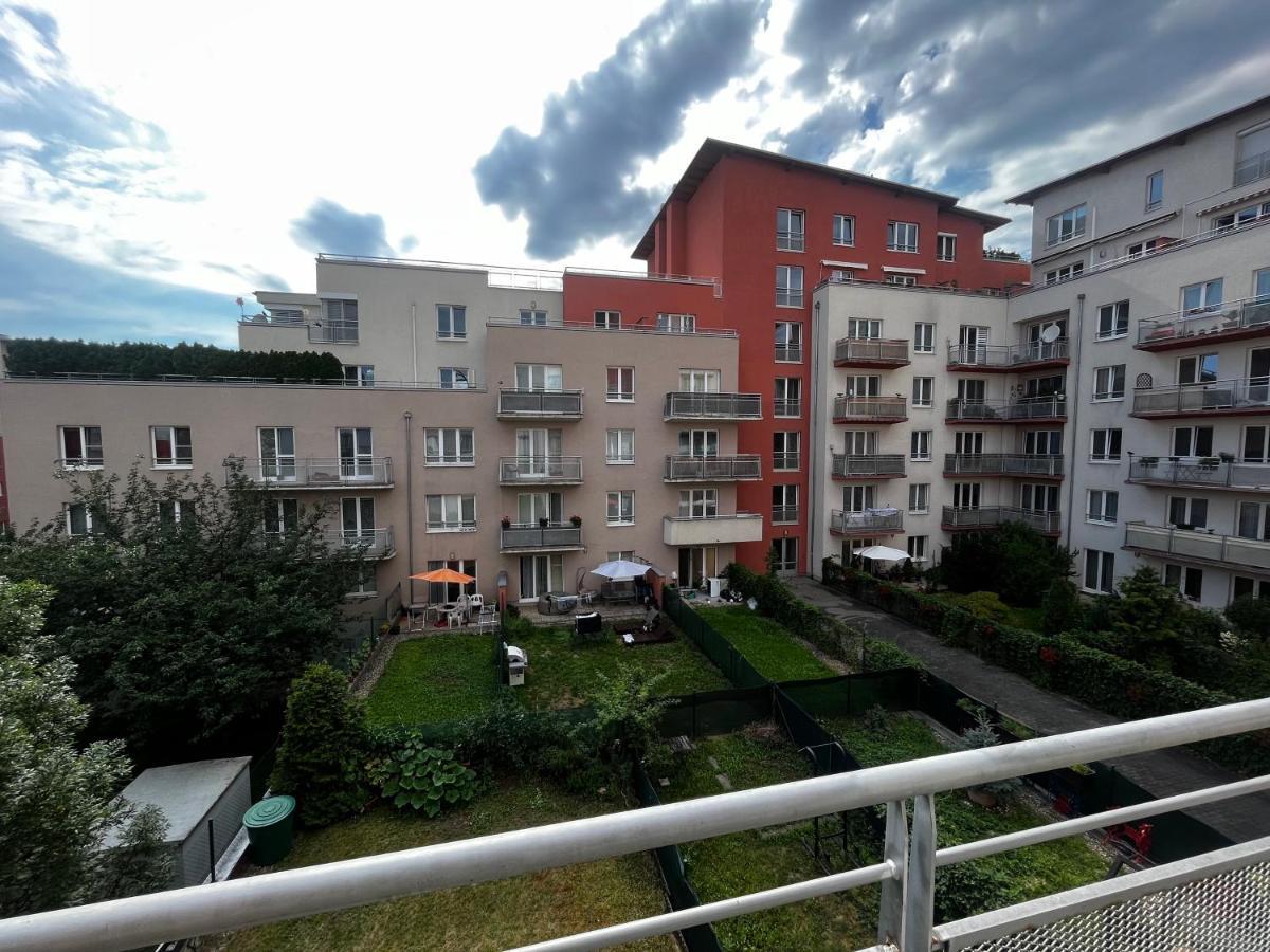 Monfas Apartment Garden City Prag Eksteriør billede
